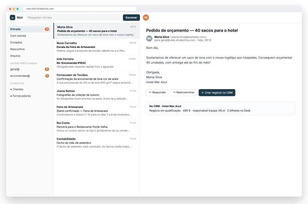 Correio de uma empresa fictícia no webmail (dados fictícios)